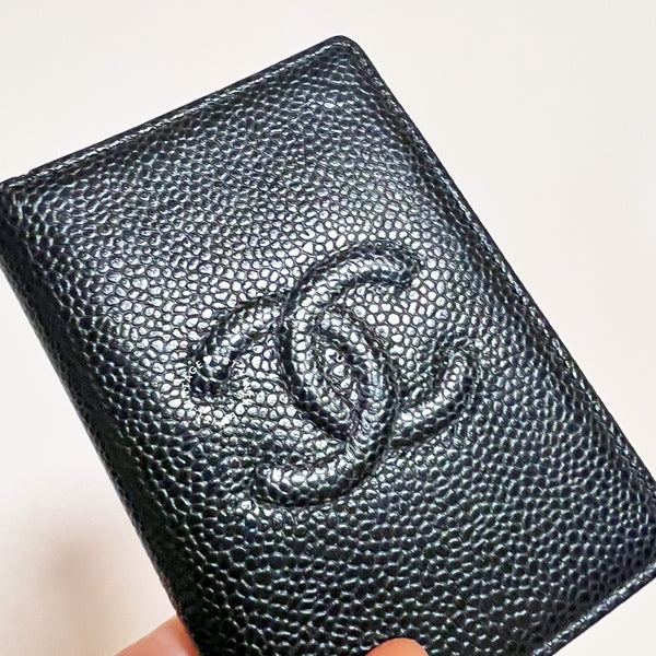 Vintage Chanel Caviar Coco Card Holder - Black 004