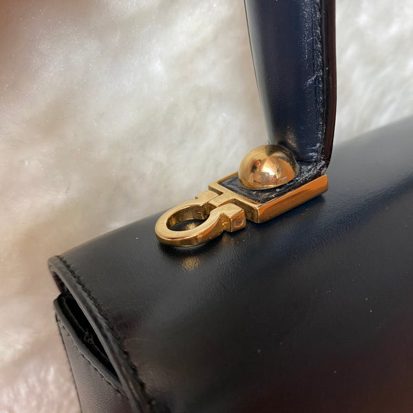 Vintage Salvatore Ferragamo Gancini 2-way (M Size) - Black