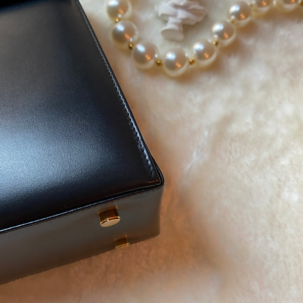 Vintage Salvatore Ferragamo Gancini 2-way (M Size) - Black