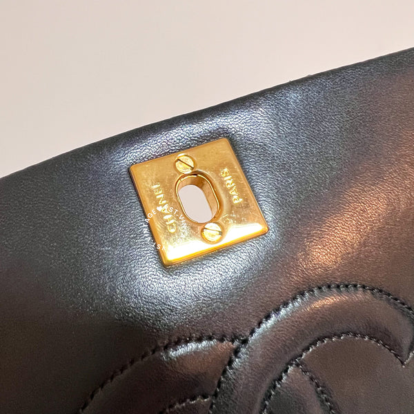 Vintage Chanel Mini Flap Turn-Lock Bag - Black 002 (Code: 046400)