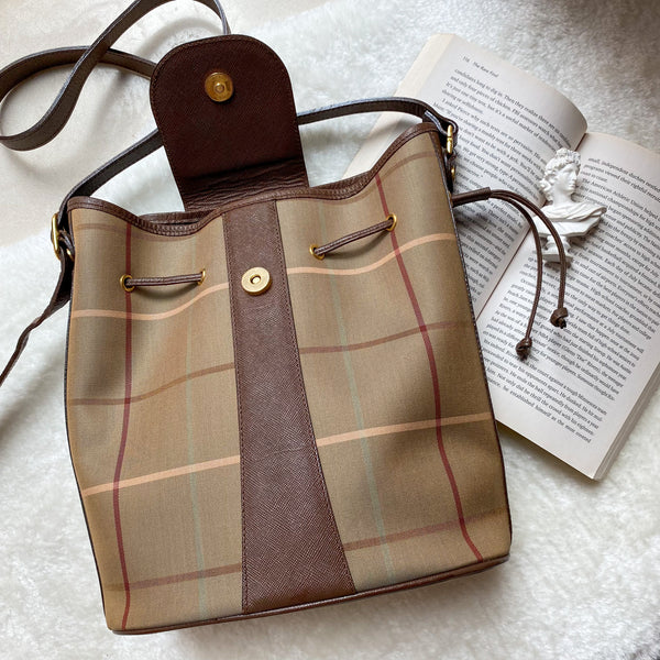 Vintage Burberrys Bucket Bag
