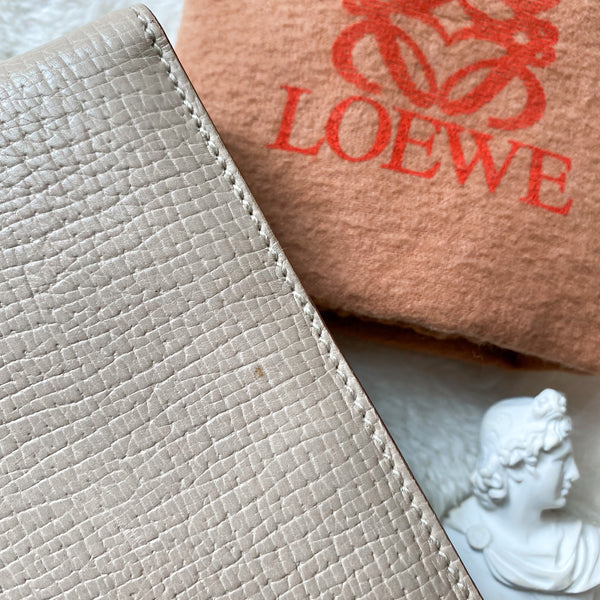 Vintage Loewe Barcelona Handbag - Oyster Grey