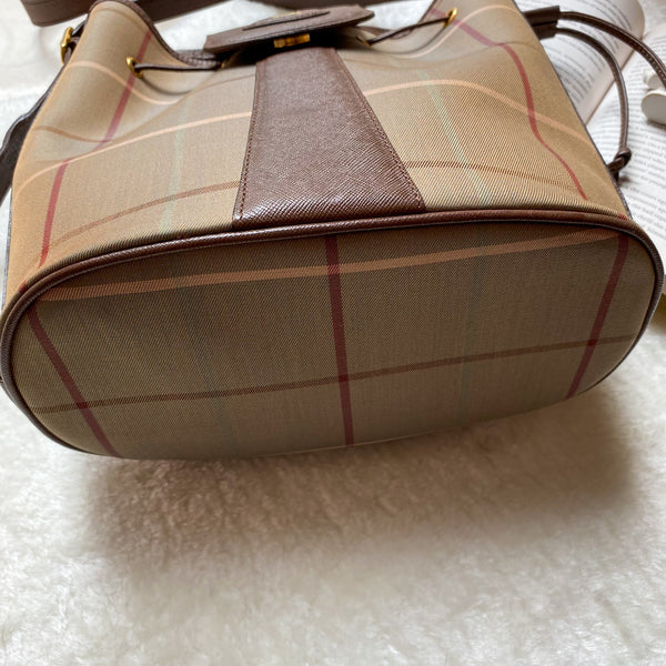 Vintage Burberrys Bucket Bag