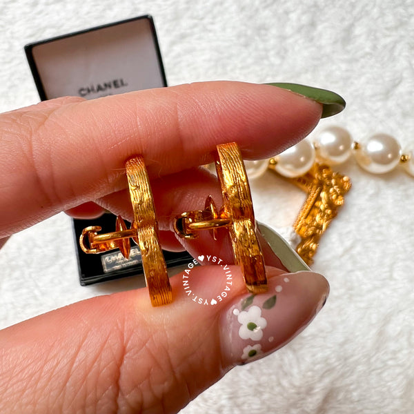 Vintage Chanel 24KGP and Rhinestone 1980s Coco Mark Ear Clips 003