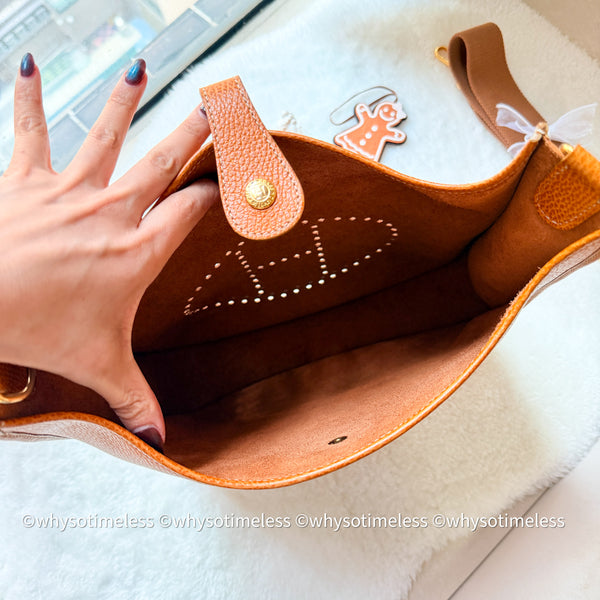 Vintage High-Class Evelyne - Gold GM (GHW) 004