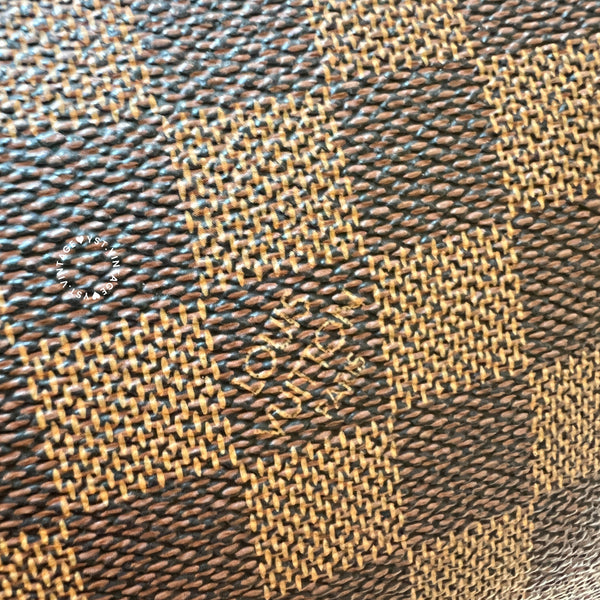 Vintage LV Damier Ebene Trousse Make Up Bag Pochette - 004