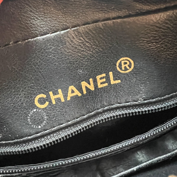 Vintage CHANEL Caviar Camera Bag with Golden Ball - Black