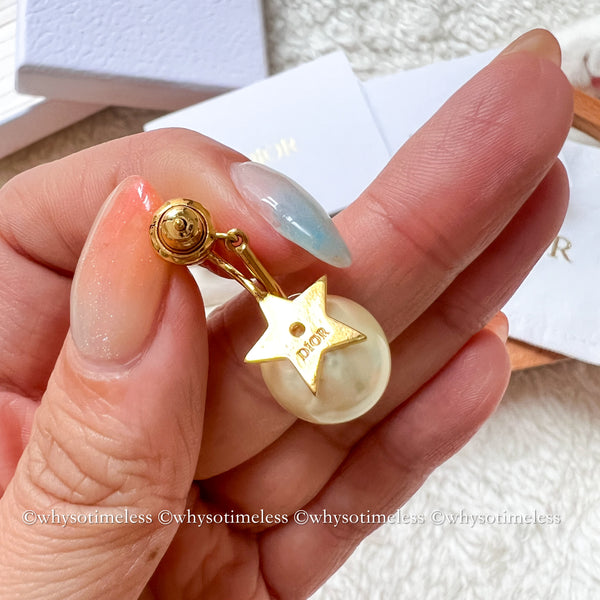 Pre-owned Dior Pearl Tribales Letter M & Star Gold-Finish Metal Earrings
