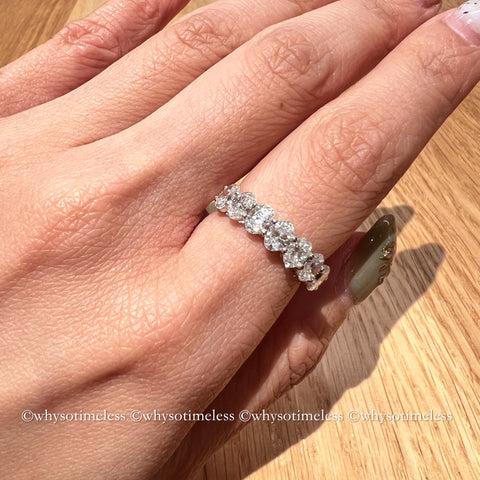 【Pre-order】Éternel Oval Lab Grown Diamond 18KYG/PT Half Eternity Ring