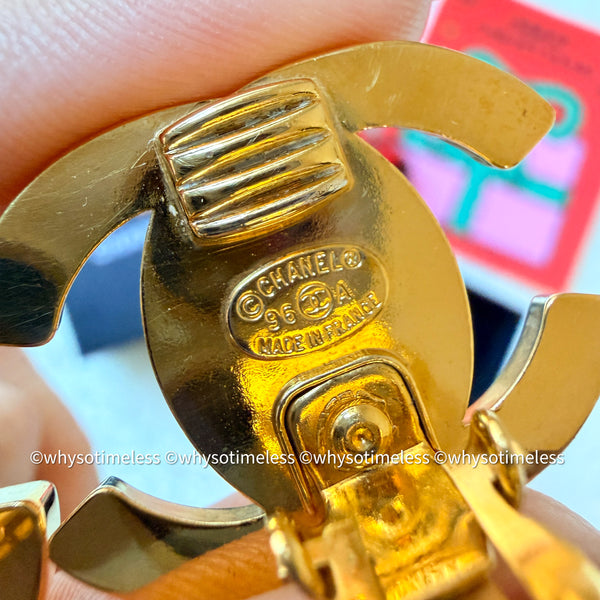 Vintage Chanel Turn-lock Coco Mark Ear Clips - 96A Size L