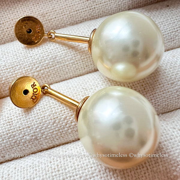 Pre-owned Dior Pearl Tribales Letter M & Star Gold-Finish Metal Earrings