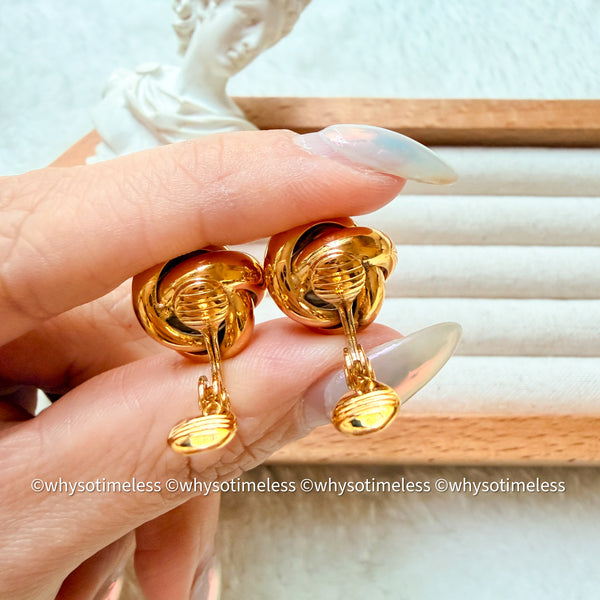 Vintage Monet 1980’s Trinity Ear Clips