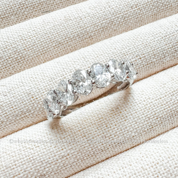 【Pre-order】Éternel Oval Lab Grown Diamond 18KYG/PT Half Eternity Ring