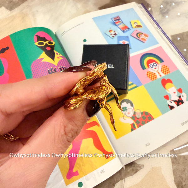 Vintage Chanel 24KGP Quilted Bird Motif Ear Clips