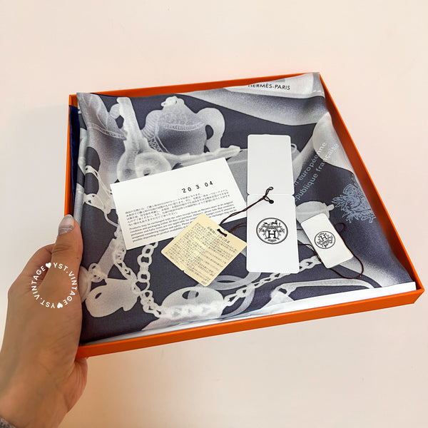 Pre-owned Hermès 2020's Silk Scarf 90