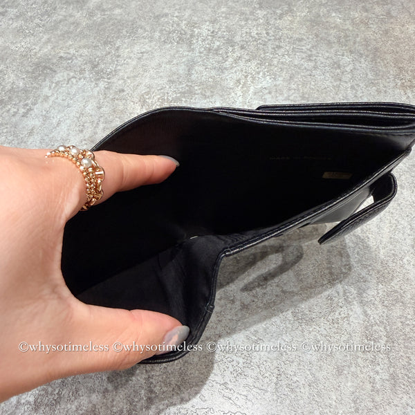 Vintage Chanel 2004-05'S Caviar Coco Short Wallet - Black 006