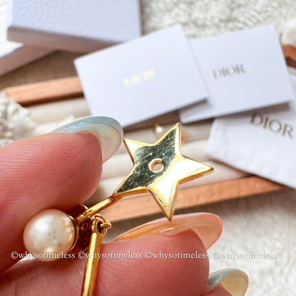Pre-owned Dior Pearl Tribales Letter M & Star Gold-Finish Metal Earrings