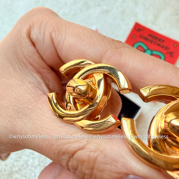 Vintage Chanel Turn-lock Coco Mark Ear Clips - 96A Size L