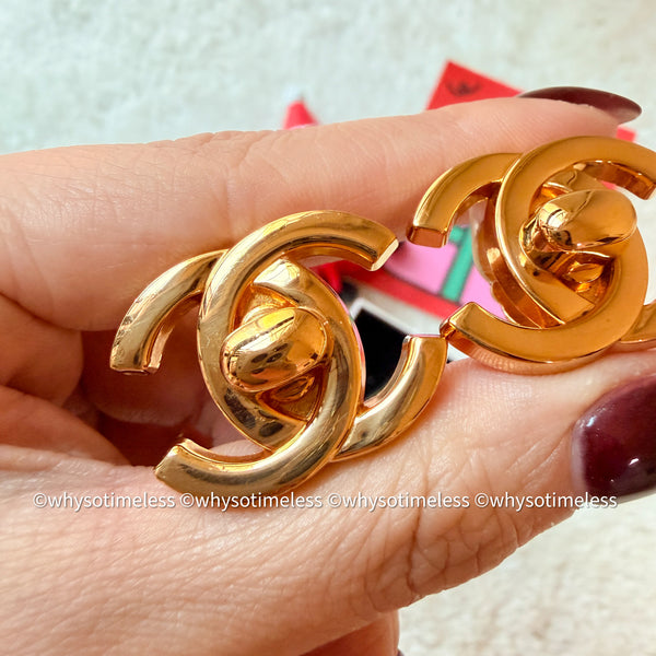 Vintage Chanel Turn-lock Coco Mark Ear Clips - 96A Size L