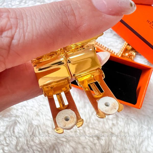 Vintage HERMÈS Émail Shippo H Pattern Ear Clips - Navy