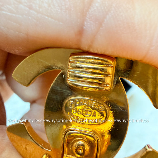 Vintage Chanel Turn-lock Coco Mark Ear Clips - 96A Size L