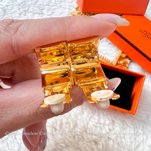 Vintage HERMÈS Émail Shippo H Pattern Ear Clips - Navy