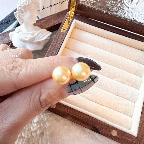 9-10mm 南洋金珠 The South Sea Gold Pearl 18KYG Earrings - Middle Gold