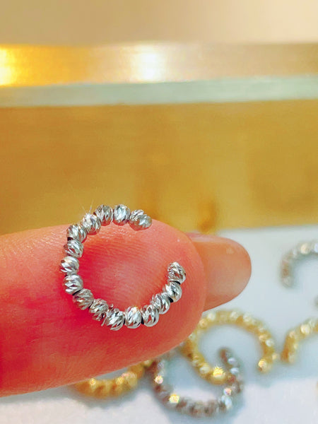 【Pre-order】18KYG/ WG Golden Ball Ear Cuff