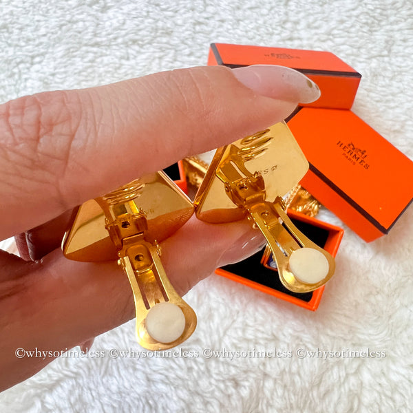 Vintage HERMÈS Émail Shippo Chinese Vase Pattern Ear Clips - Navy