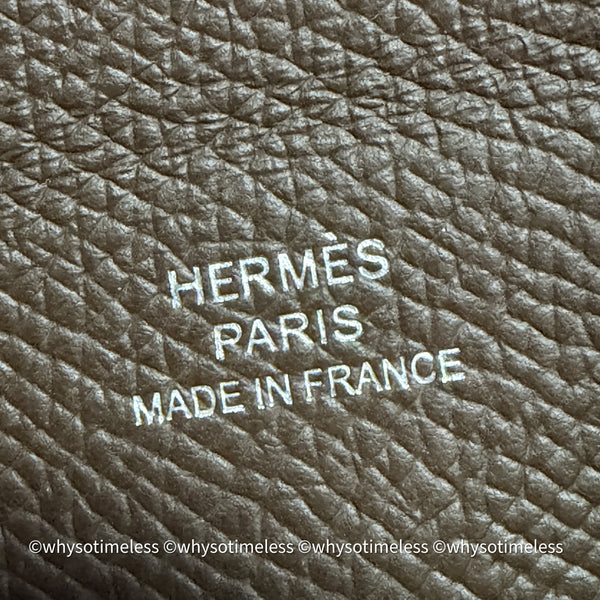 Pre-owned 2023's Hermès Calvi Card Holder - Ébène