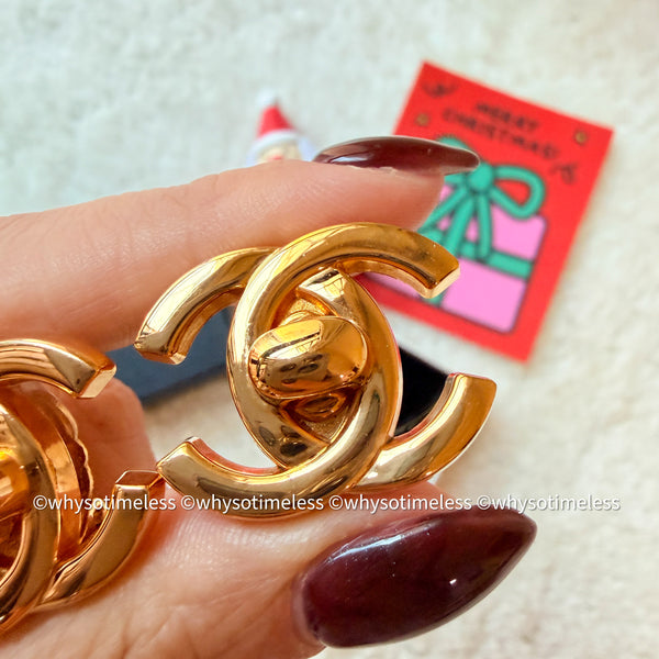 Vintage Chanel Turn-lock Coco Mark Ear Clips - 96A Size L