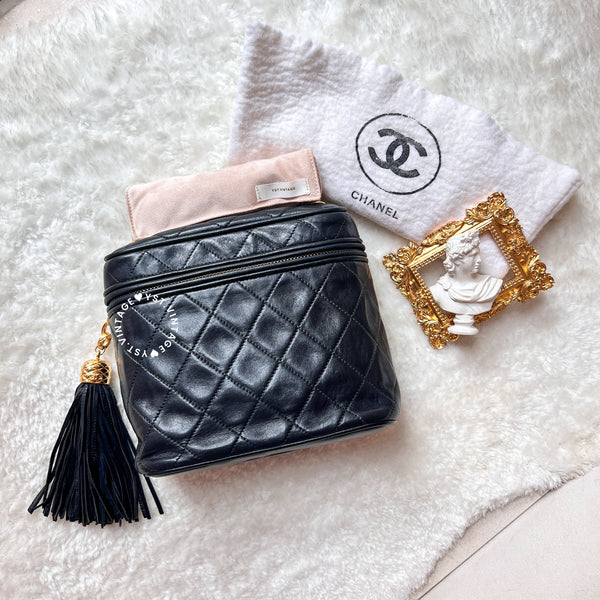 【20%OFF】Vintage Chanel Mini Vanity With 24KGP Bijoux Chain - Black