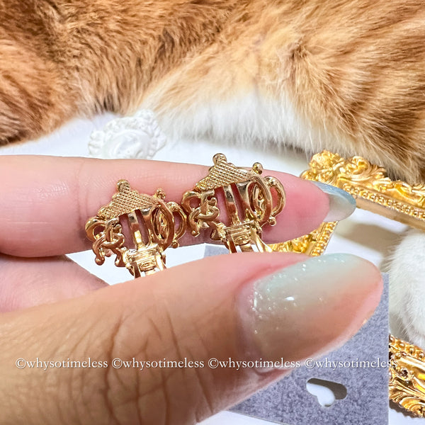 Vintage Dior Gold-Finish Metal Pumpkin Car Ear Clips
