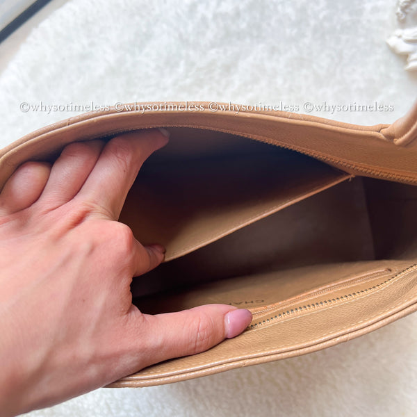 【May 1 Auction】 Vintage Chanel Caviar Medallion Hilton Tote - Dark Beige