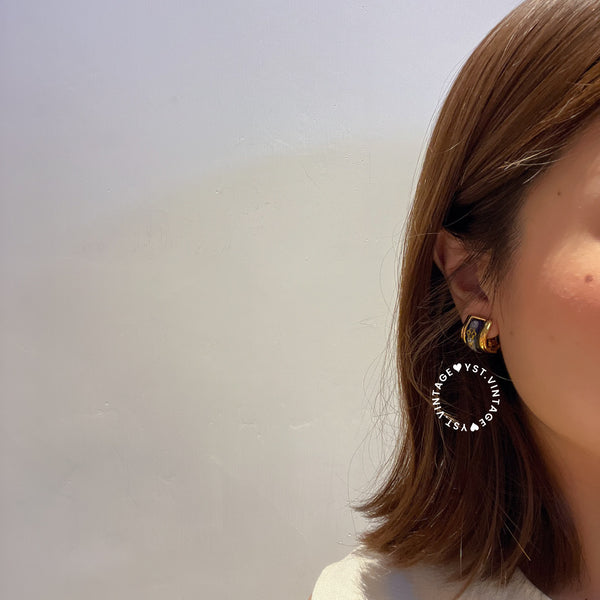 Vintage HERMÈS Émail Shippo H Pattern Ear Clips - Navy