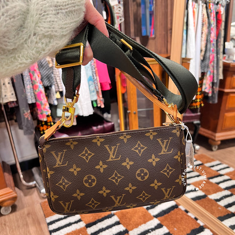 Vintage LV Monogram Pochette 006