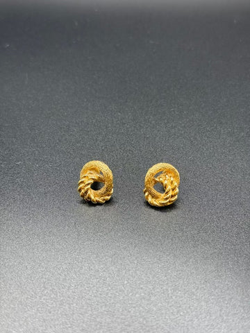 / pre-order / Vintage Dior Gold-Finish Metal Möbius Twist Ring Earrings 002