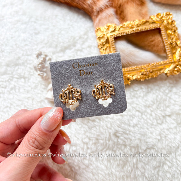 Vintage Dior Gold-Finish Metal Pumpkin Car Ear Clips