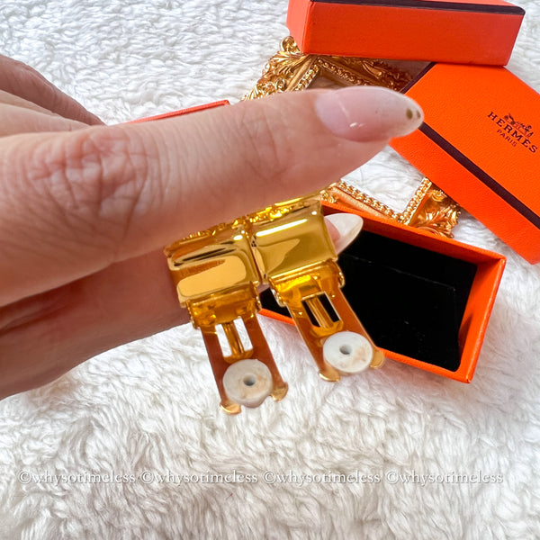 Vintage HERMÈS Émail Shippo H Pattern Ear Clips - Navy