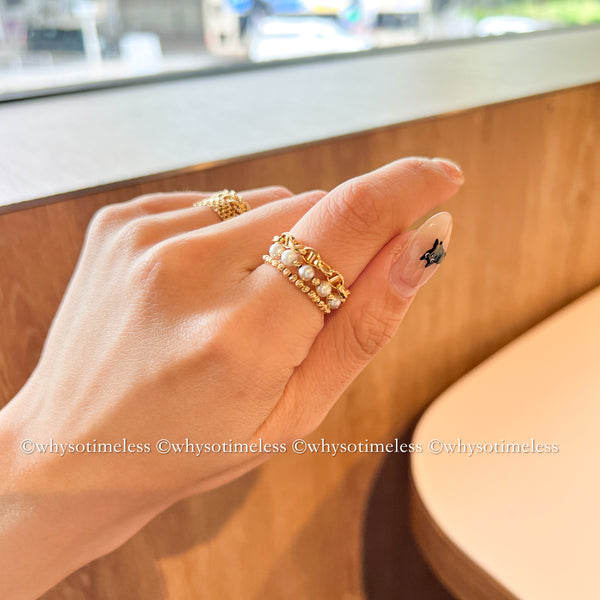 Japanese 18KYG Lace Ring (Right)