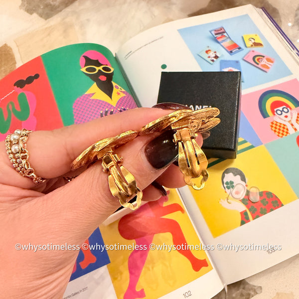 Vintage Chanel 24KGP Quilted Bird Motif Ear Clips