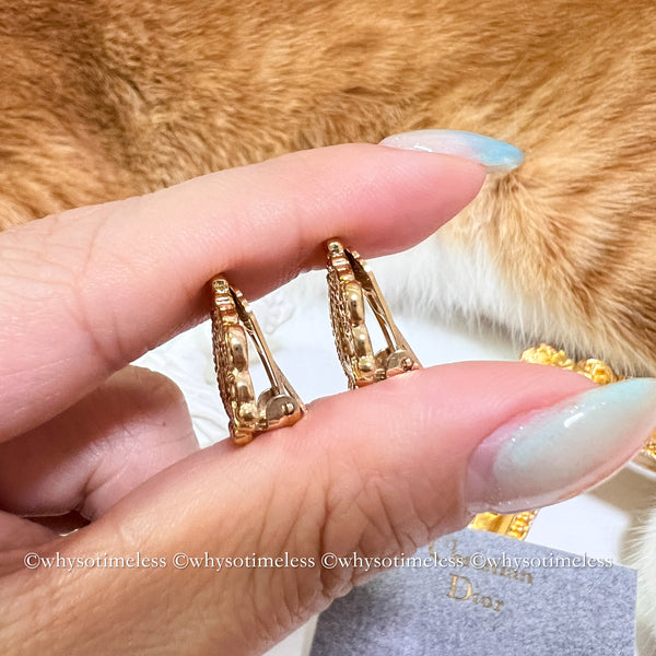 Vintage Dior Gold-Finish Metal Pumpkin Car Ear Clips