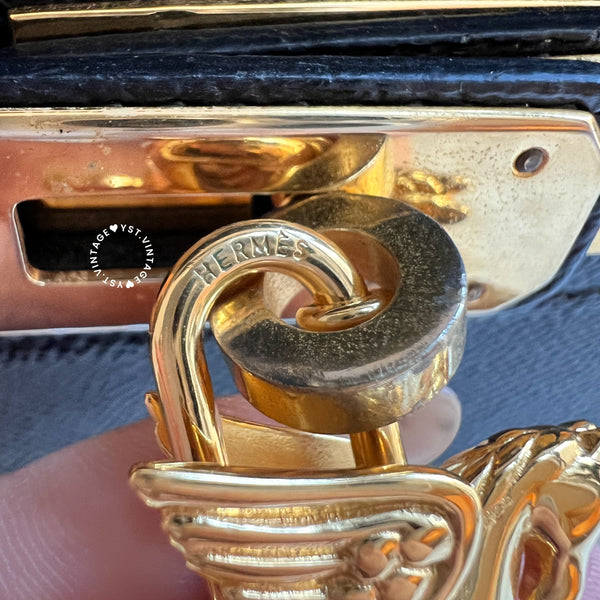 Vintage HERMÈS 1993's Cadena Pegasus Lock - Gold