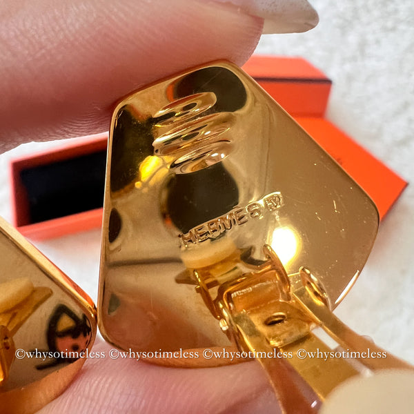 Vintage HERMÈS Émail Shippo Chinese Vase Pattern Ear Clips - Navy