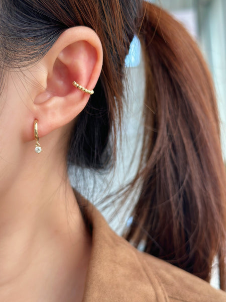 【Pre-order】18KYG/ WG Golden Ball Ear Cuff