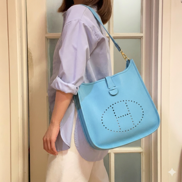 Vintage High-Class Evelyne - Sky Blue GM