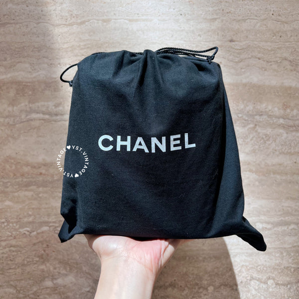 Vintage CHANEL Vertical Vanity Bag - Caviar Black 007