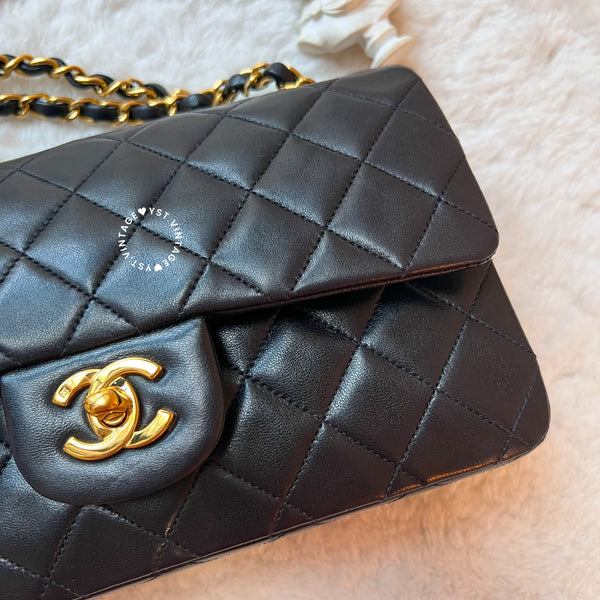 Vintage Chanel Small Classic Flap Bag CF23 - Black