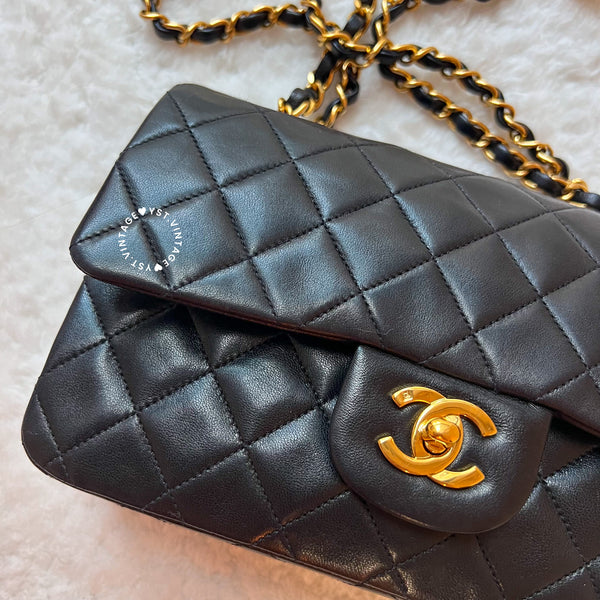 Vintage Chanel Small Classic Flap Bag CF23 - Black