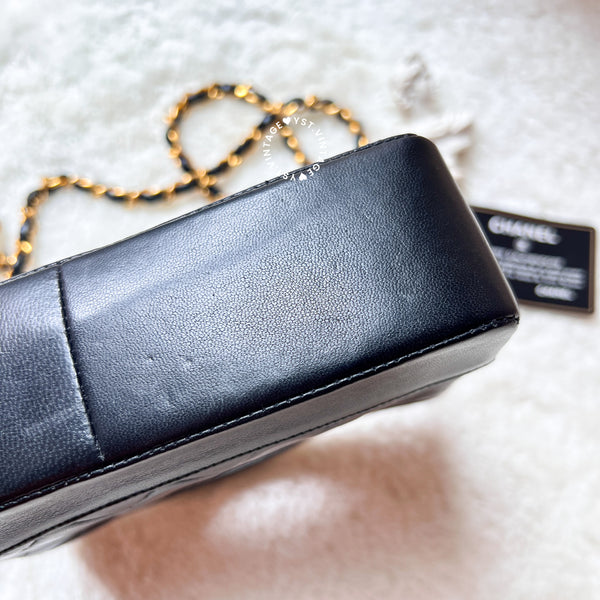 Vintage Chanel Mini 31Bag- Black